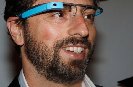 Фил Шиллер подверг сомнению перспективы Google Glass
