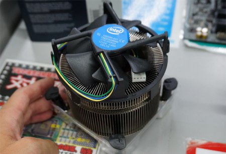 Intel выпускает свой самый совершенный кулер TS15A для процессоров LGA1151