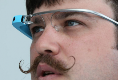 Представлены фотографии Google Glass второго поколения