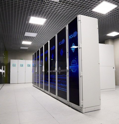 Новый петербургский суперкомпьютер бьет рекорды
