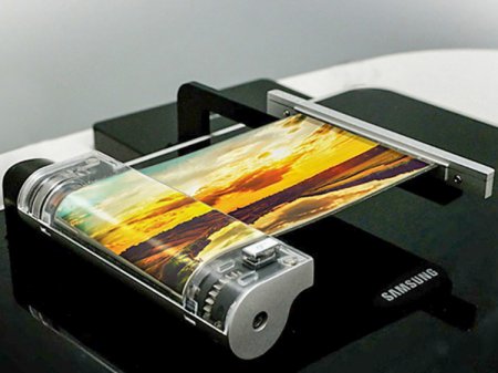 Samsung выпускает 5,7” складной дисплей разрешением 2560х1440 пикс.