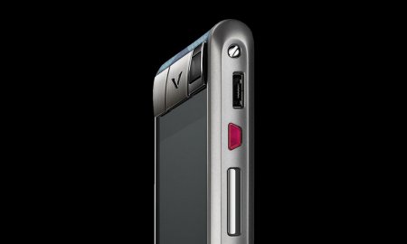 Vertu анонсирует смартфон за 4200 долларов