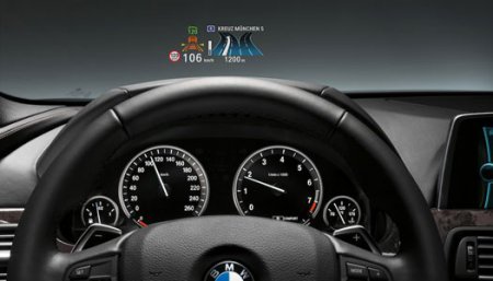 BMW представит виртуальный экран развлекательной системы‍ в 2017 году