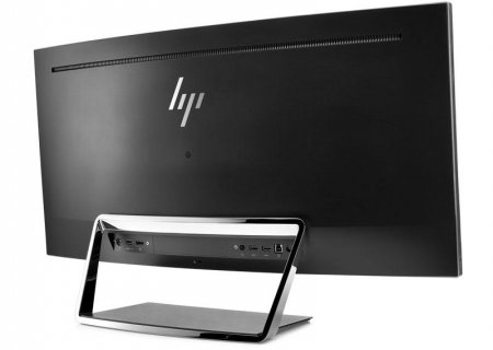 HP представила изогнутый монитор со встроенной камерой