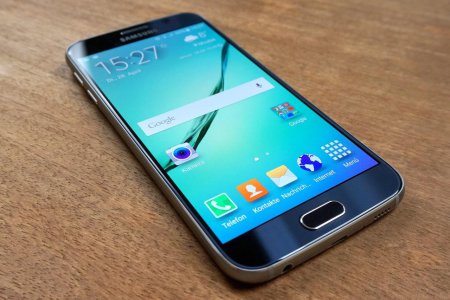AuTuTu: Смартфон Samsung Galaxy S8 заработал звание самого мощного смартфона в мире