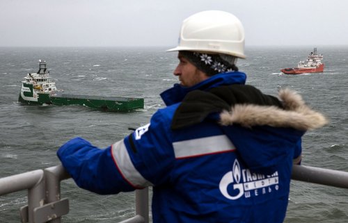 «Газпром» начал контролировать свои объекты из космоса