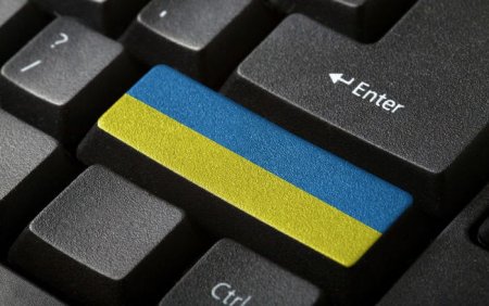Google: Украинцы стали реже использовать интернет
