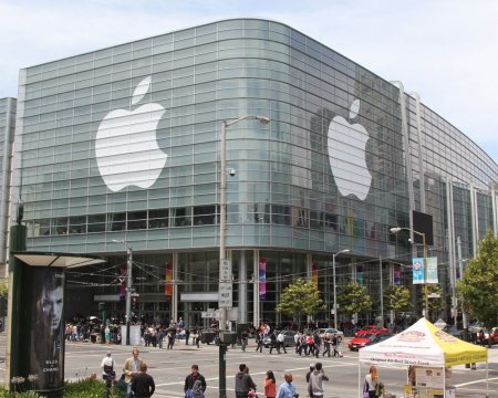 Дизайнер Apple рассказал о будущих iPhone