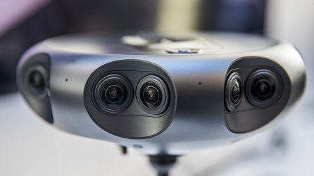 Samsung представил видеокамеру Samsung 360 Round