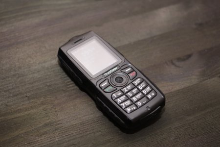 Эксперты назвали 5 дешёвых наиболее защищённых телефонов