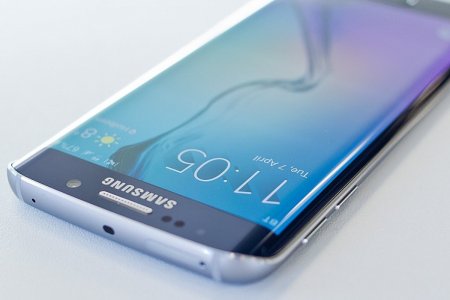 Samsung Galaxy S9 покорит мир обширной памятью в 512 Гб