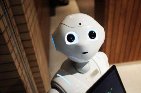Робот-помощник Pepper станет умнее благодаря усовершенствованию ИИ