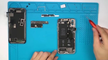 Все дело в прошивках: Скорость iPhone XR убила функциональность - эксперты