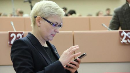 «Тотальная слежка и борьба с анонимностью»: К чему приведёт платная регистрация смартфонов в России?