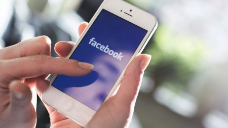 Facebook распространяет поддельные новости на сайтах, где отсутствует журналистская строгость