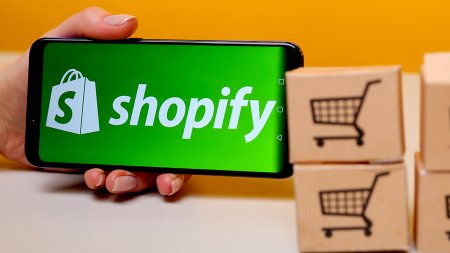 Shopify добавляет поддержку криптовалютных платежей