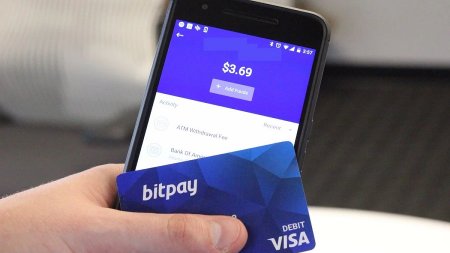 Пользователи карт BitPay смогут расплачиваться криптовалютами через Apple Pay