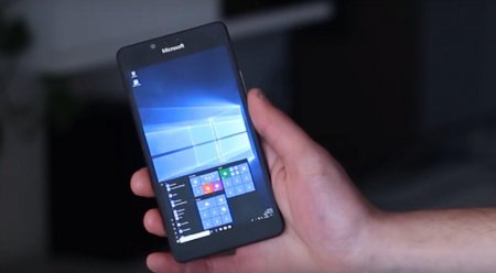 В Сеть попала видеоинструкция для запуска полноценной Windows 10 на смартфоне