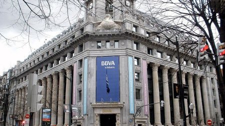 Испанский банк BBVA запустит услуги по хранению и торговле биткоином в Швейцарии